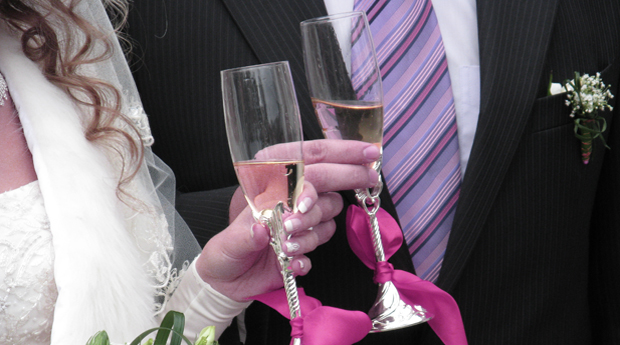 在线轰炸机电话软件